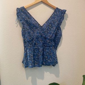 Cute floral blue blouse with sinched waist
